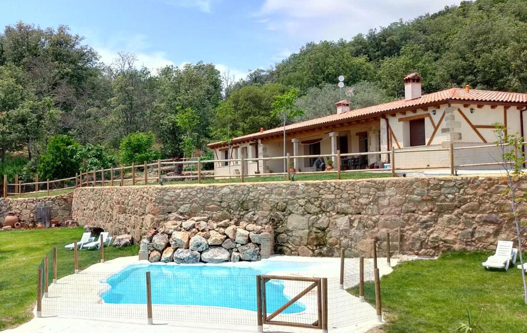 Aldeanueva de la Vera Hotel | Hotel Rural San Giles
