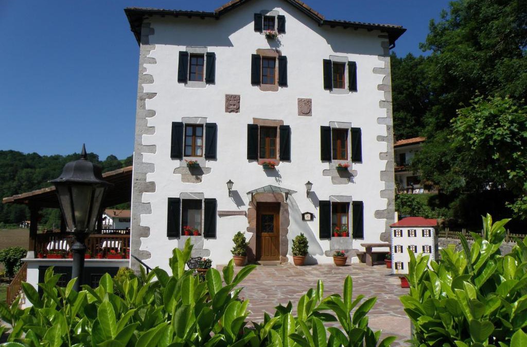 Urdax Hotel | Hotel Rural Irigoienea