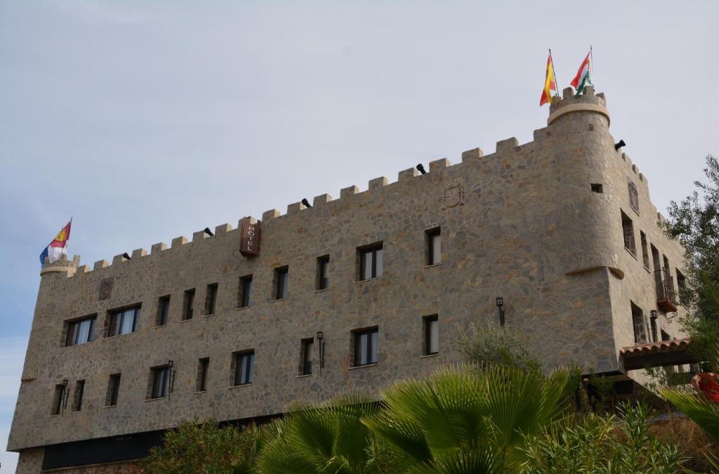 Almaden Hotel | Hotel Rural Restaurante Los Rosales