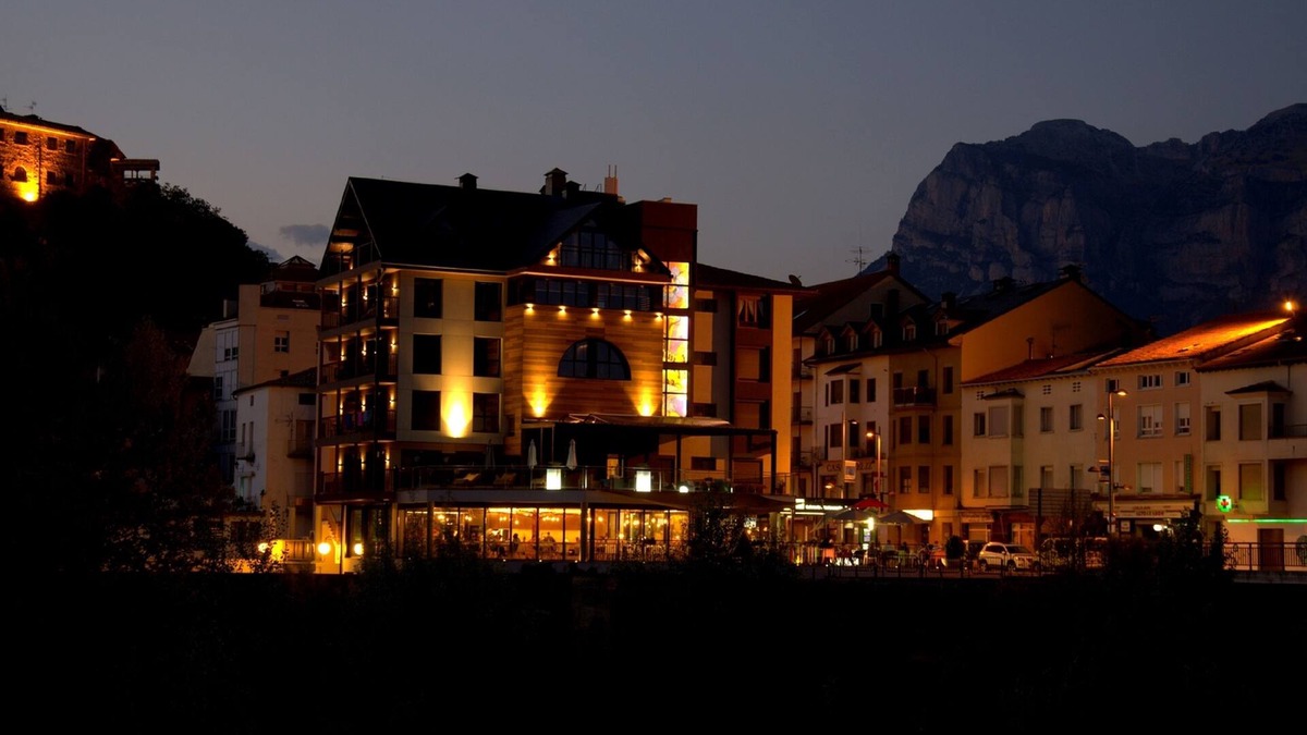 Ainsa Hotel | Hotel Sánchez