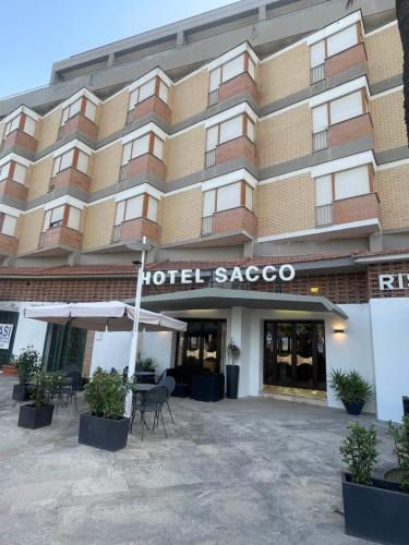 Lido di Metaponto Hotel | Hotel Sacco