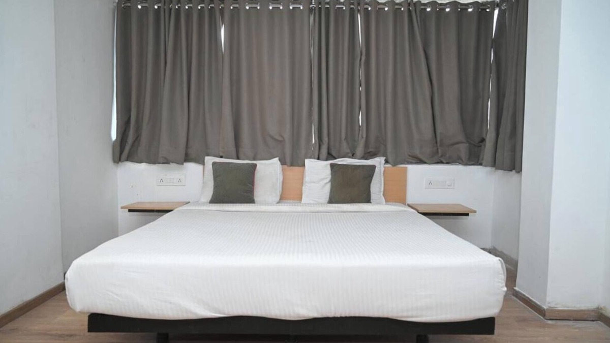Hadapsar Hotel | Hotel Sagar Inn