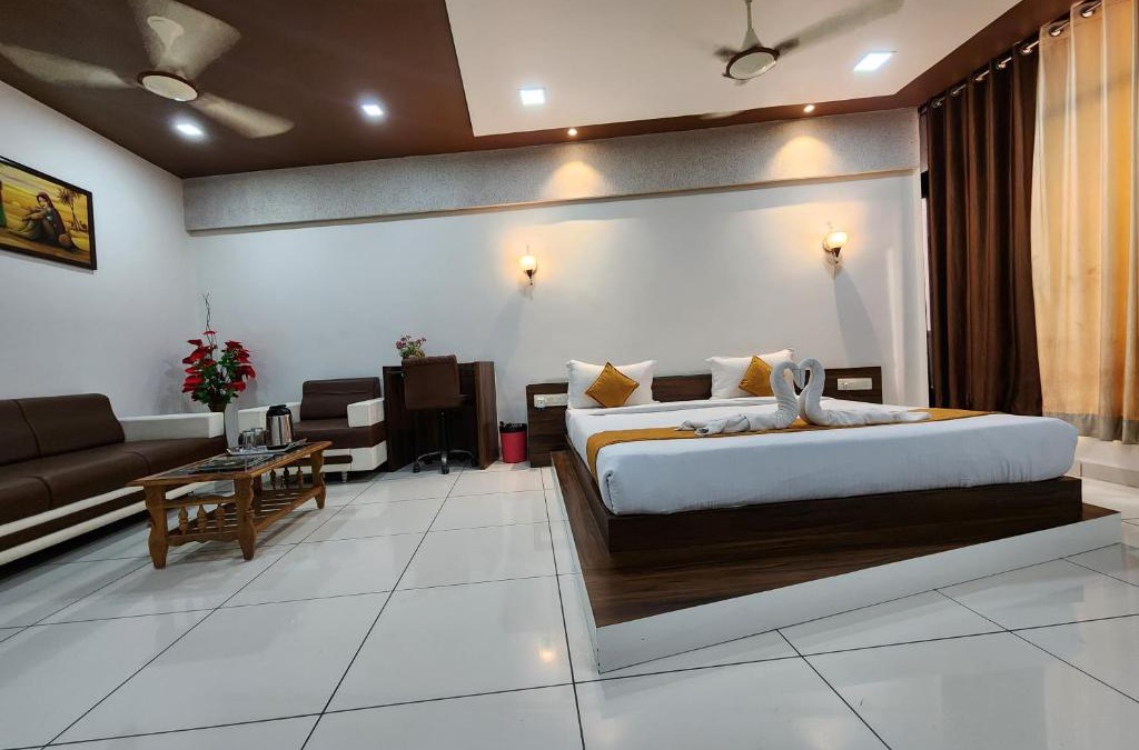 Morbi Hotel | HOTEL SAI RESIDENCY MORBI