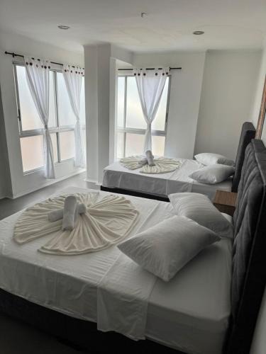 La Estrella Hotel | Hotel San Miguel src
