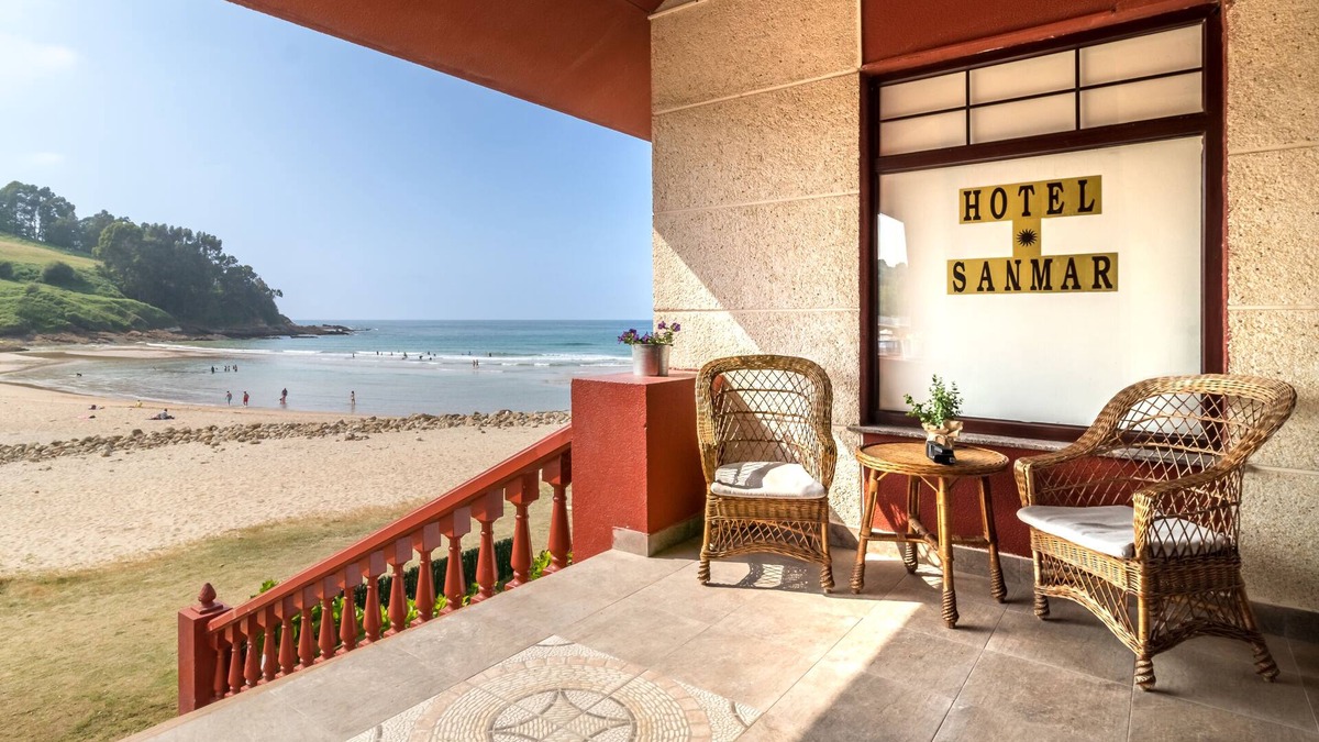 Alfoz de Lloredo Hotel | Hotel Sanmar