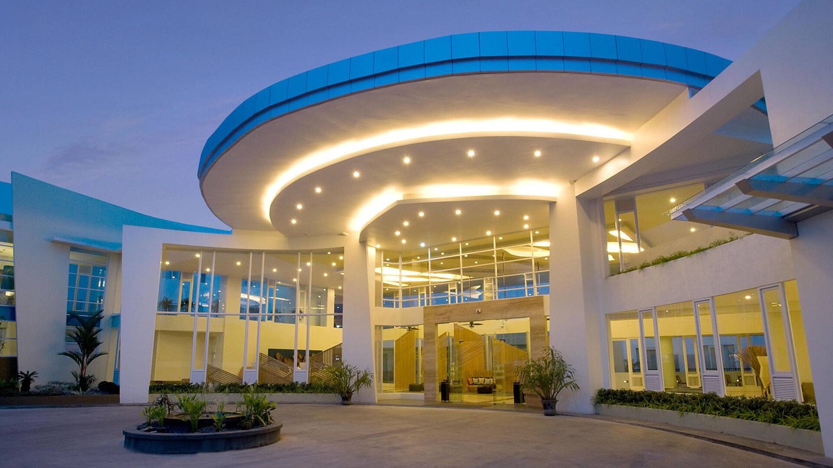 Pangkalpinang Hotel | Hotel Santika Bangka