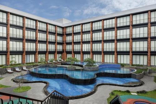 Cilimus Hotel | Hotel Santika Premiere Linggarjati - Kuningan