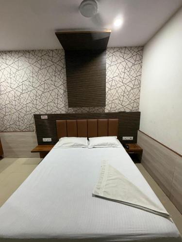 Nala Sopara Hotel | Hotel Savera