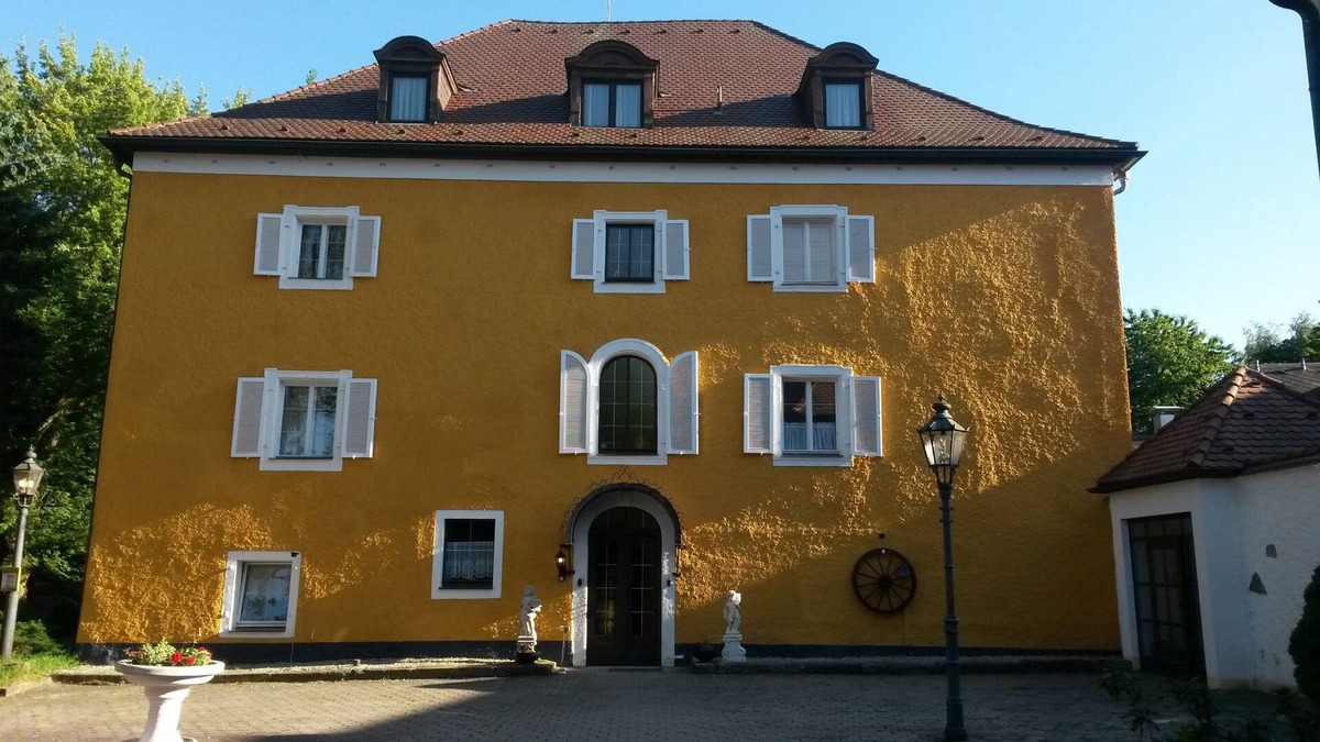 Fuchsmuehl Hotel | Hotel Schloss Fuchsmühl
