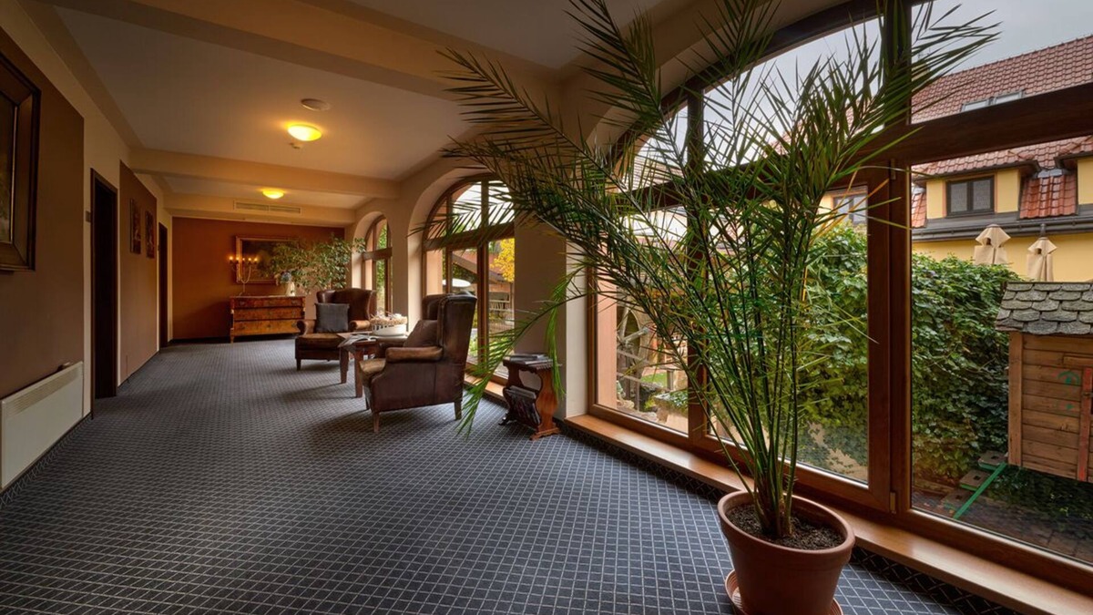 Hostivar Hotel | HOTEL SELSKÝ DVŮR