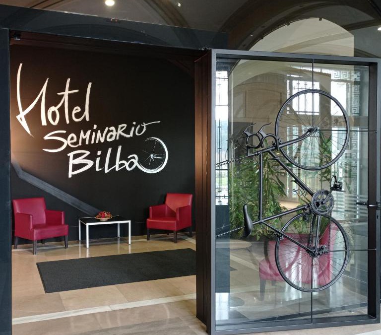 Derio Hotel | Hotel Seminario Aeropuerto Bilbao