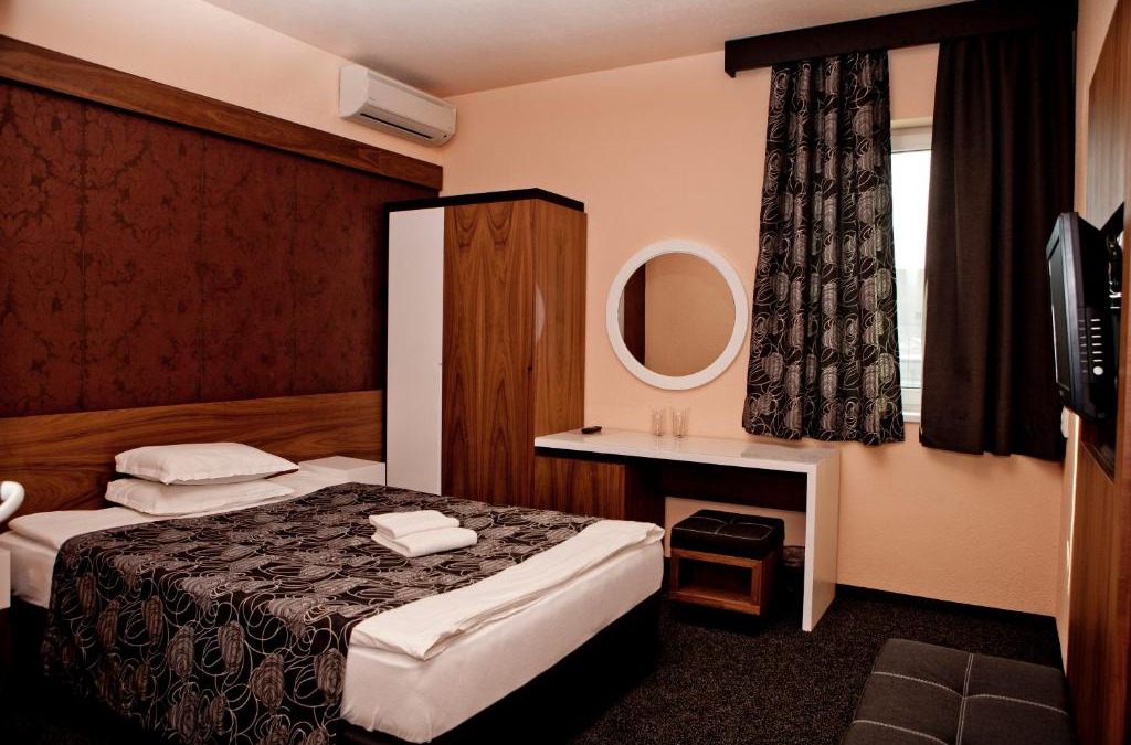 Silistra Hotel | Hotel Serdica