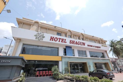 Surat Hotel | Hotel Shagun, Piplod City Centre Surat