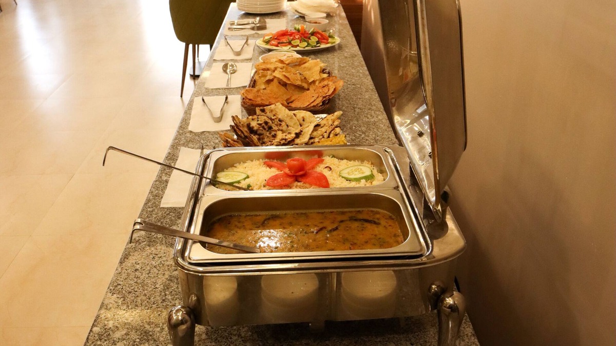 Patna Hotel | Hotel Sharda Residency