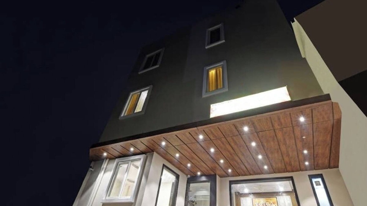 Gorakhpur Hotel | Hotel Shashwat