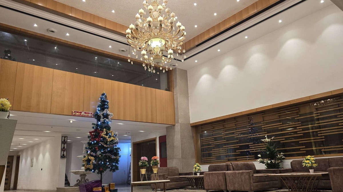 Shahjahanpur Hotel | HOTEL SHEMRON