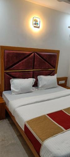 Paldi Hotel | Hotel Shera inn