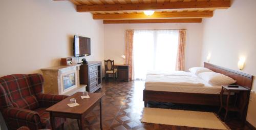 Trnava Hotel | Hotel SHEYLYS