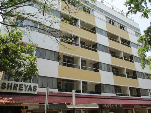 Shivajinagar Hotel | Hotel Shreyas