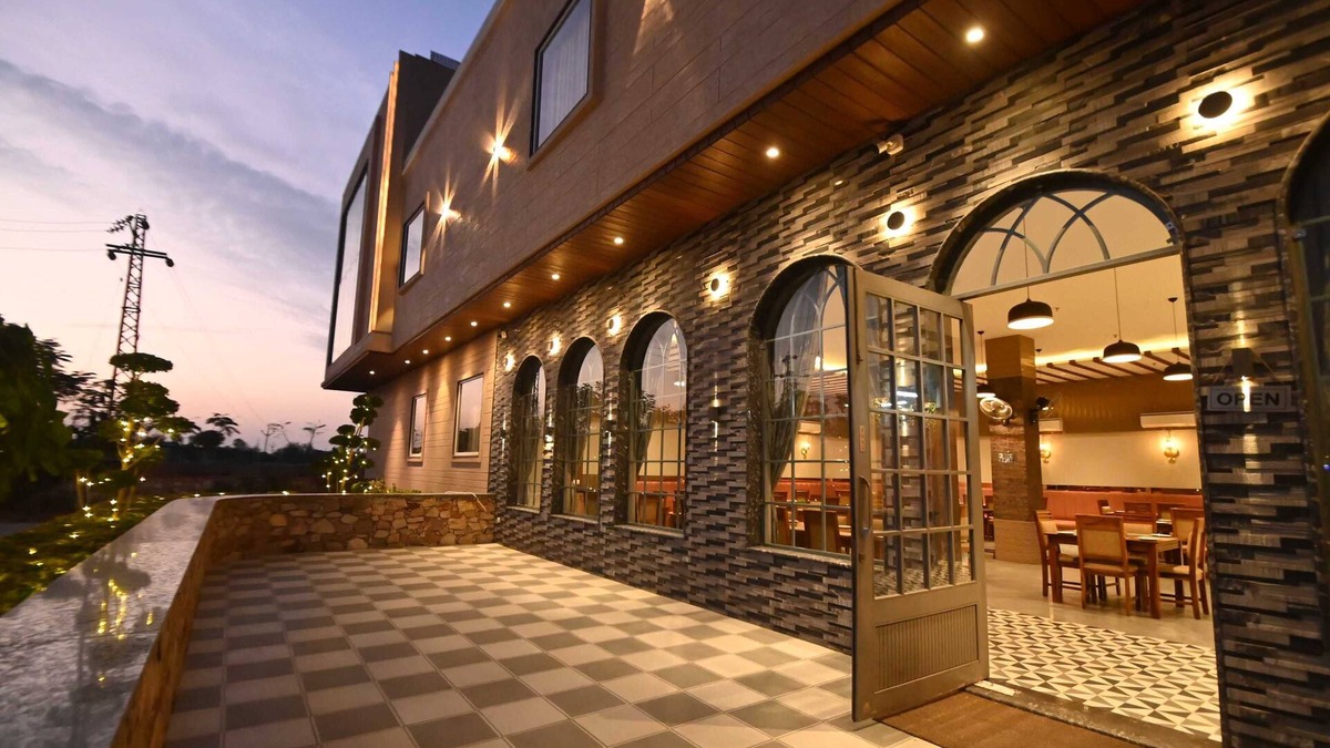 Shri Madhopur Hotel | Hotel Shyamleela