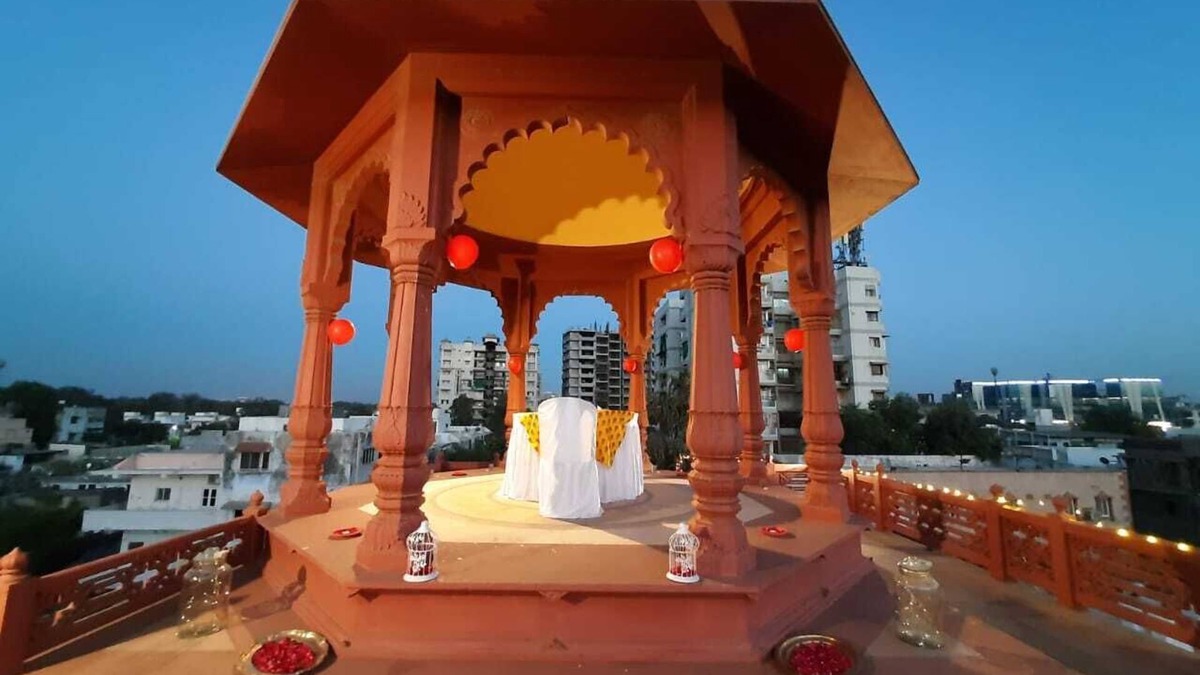 Navarangpura Gam Hotel | Hotel Siddhartha Palace