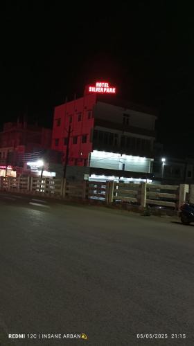 Bilaspur Hotel | Hotel Silver Park and Restaurant
