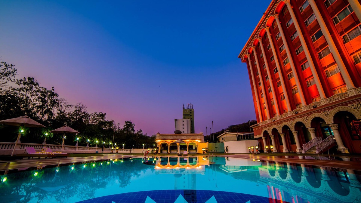 Ramoji Film City Hotel | Hotel Sitara