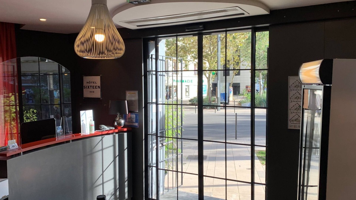 Montrouge Hotel | Hotel Sixteen Paris Montrouge