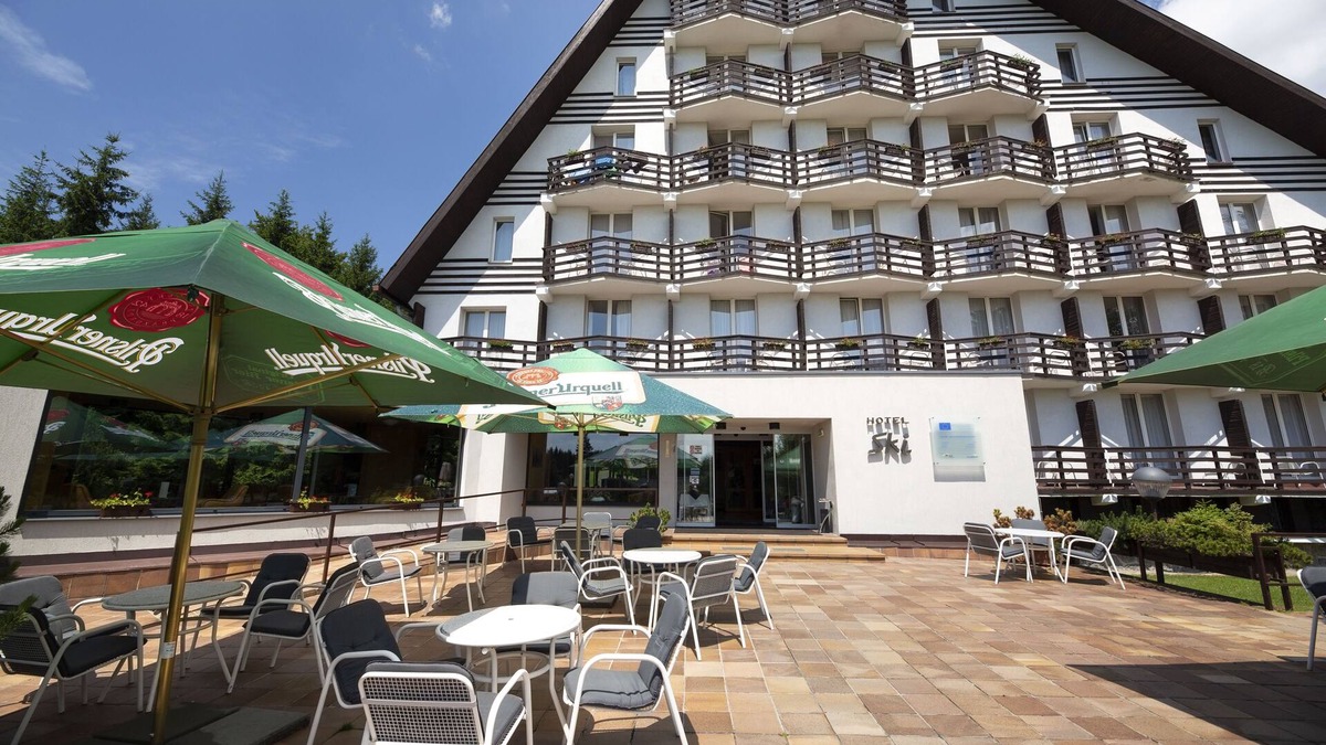 Nove Mesto na Morave Hotel | Hotel Ski