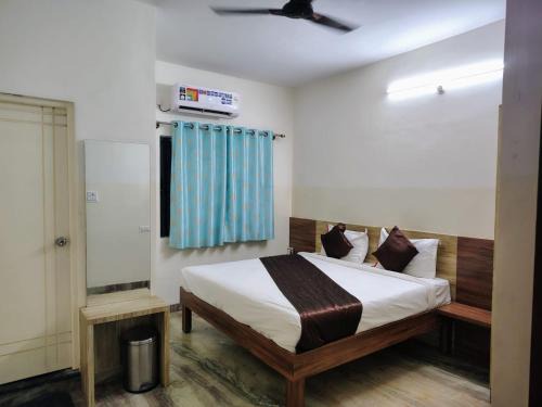 Yeshwanthpur Hotel | Hotel SKY INNs