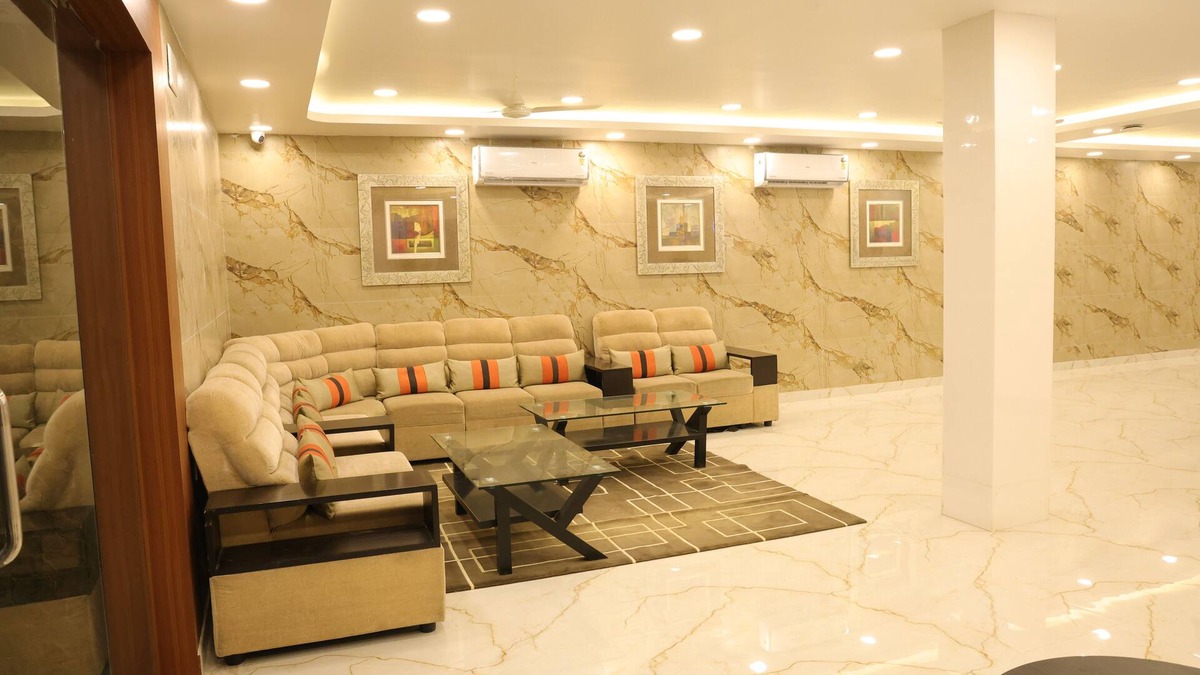 Palani Hotel | Hotel SR Palani