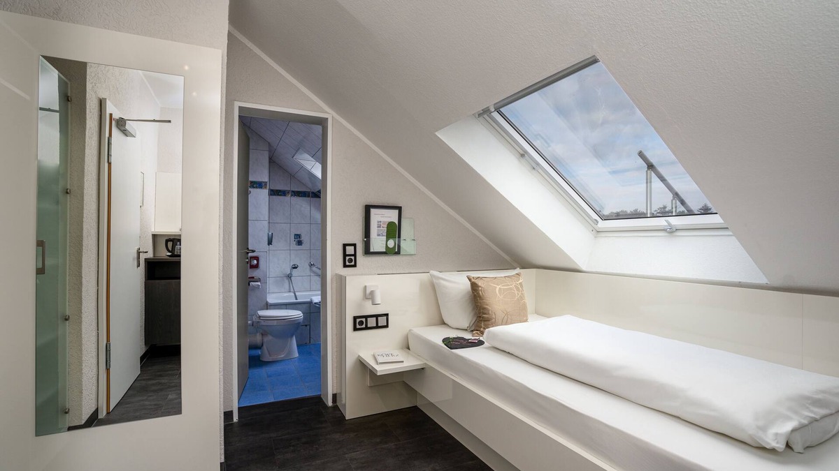 Darmstadt-Eberstadt Hotel | Hotel Stadt Heidelberg