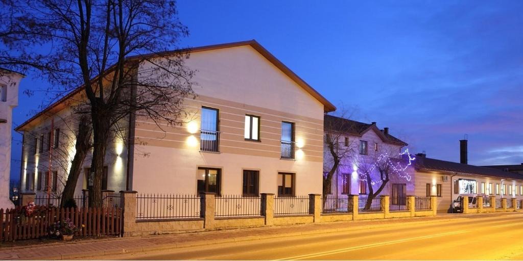 Małogoszcz Hotel | Hotel Stara Fabryka