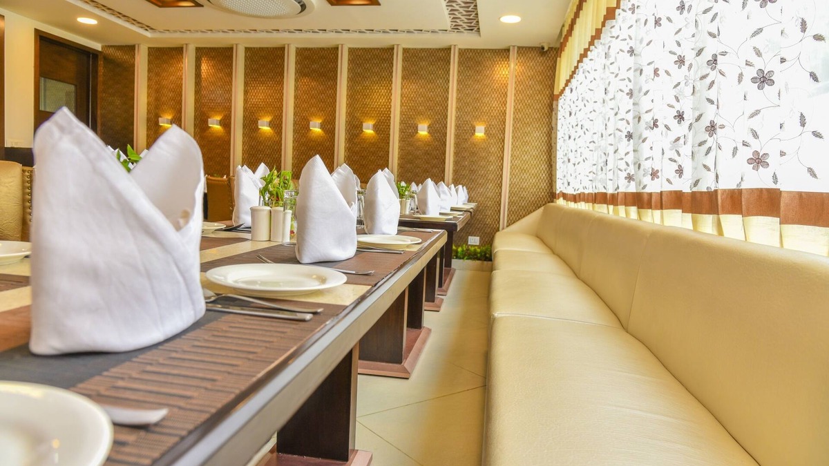 Sitapura Hotel | Hotel Sun City Plaza