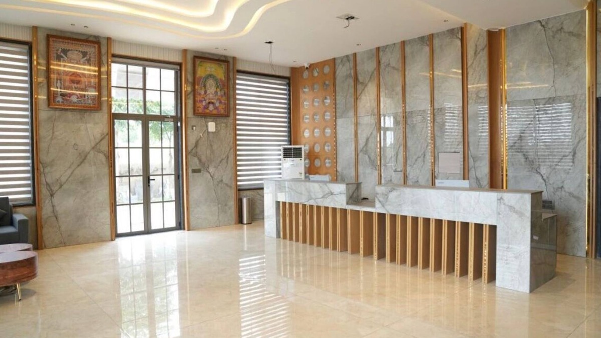 Sikar Hotel | Hotel Surbhi Grant By Gazebo