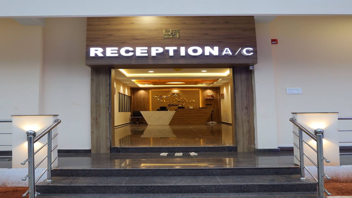 Moratandi Hotel | Hotel Suryaa Grand
