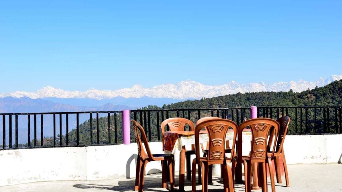 Khirsu Hotel | Hotel Taj Himalaya khirsu