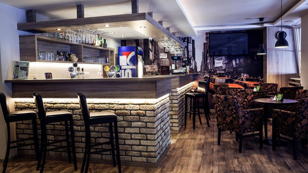 Old Town Hotel | Hotel Taxis Bratislava