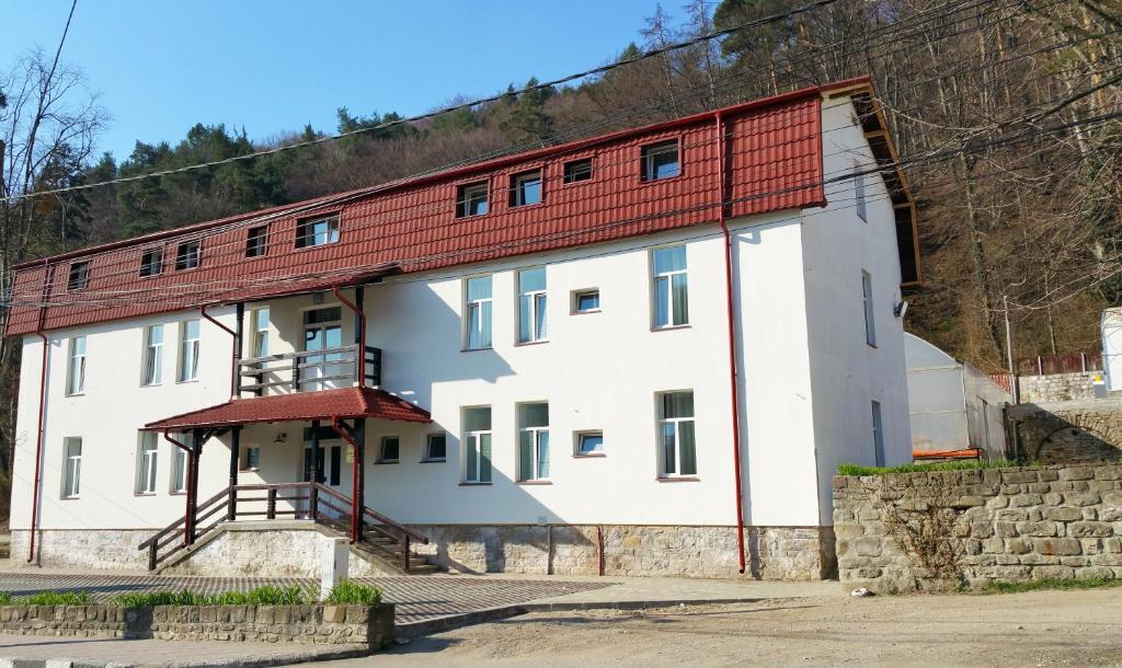 Caciulata Hotel | Hotel Teilor