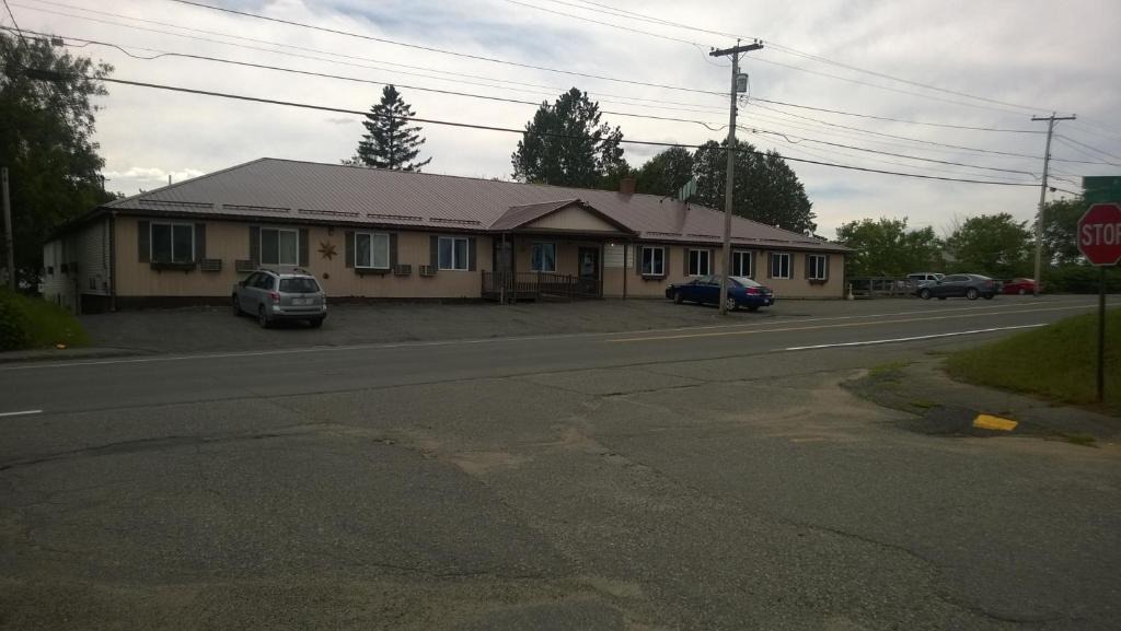 Millinocket Hotel | Hotel Terrace