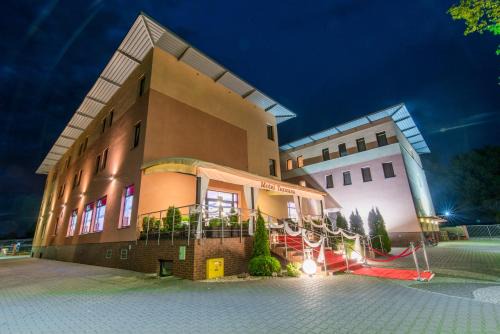 Sulechow Hotel | Hotel Texicana