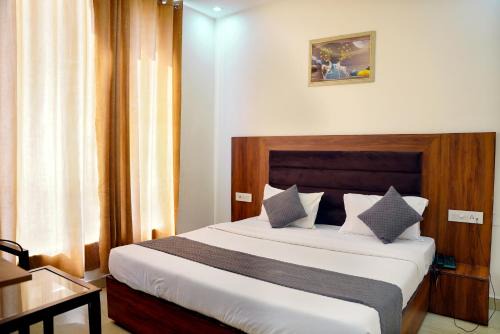 Zirakpur Hotel | Hotel Thames Zirakpur Chandigarh Highway