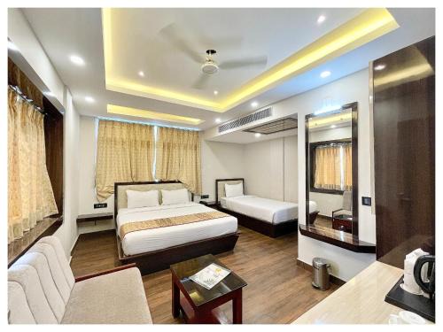 Puri Hotel | HOTEL THE A 1 STAY Near Sea Beach - Fully Air Conditioning Luxuary Room-Resturant-Lift & Parking Facilities - Luxuary Hotel In PUri