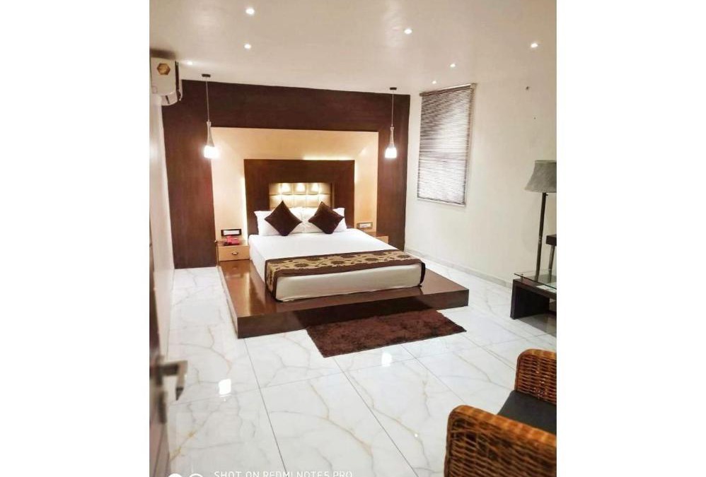 Sehore Hotel | Hotel The Royal, Sehore