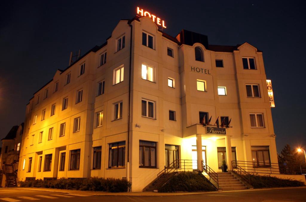Kolin 2 Hotel | Hotel Theresia