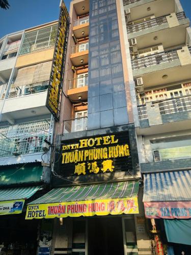 Chinatown Hotel | Hotel Thuận Phùng Hưng