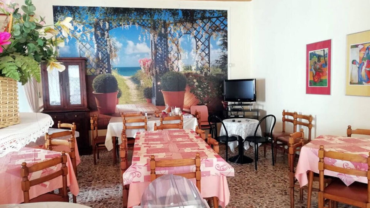 Igea Marina Apartment | Hotel vacation just 50 m from the beach, your 4-legged friend admitted for free