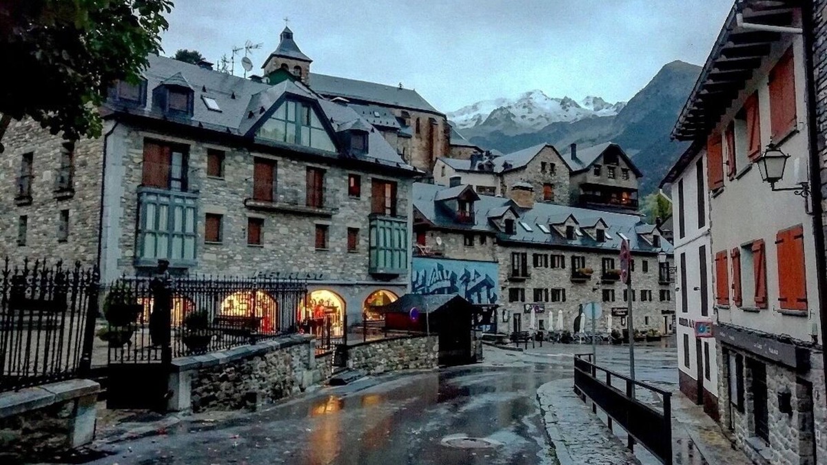 Sallent de Gallego Hotel | Hotel Valle De Izas