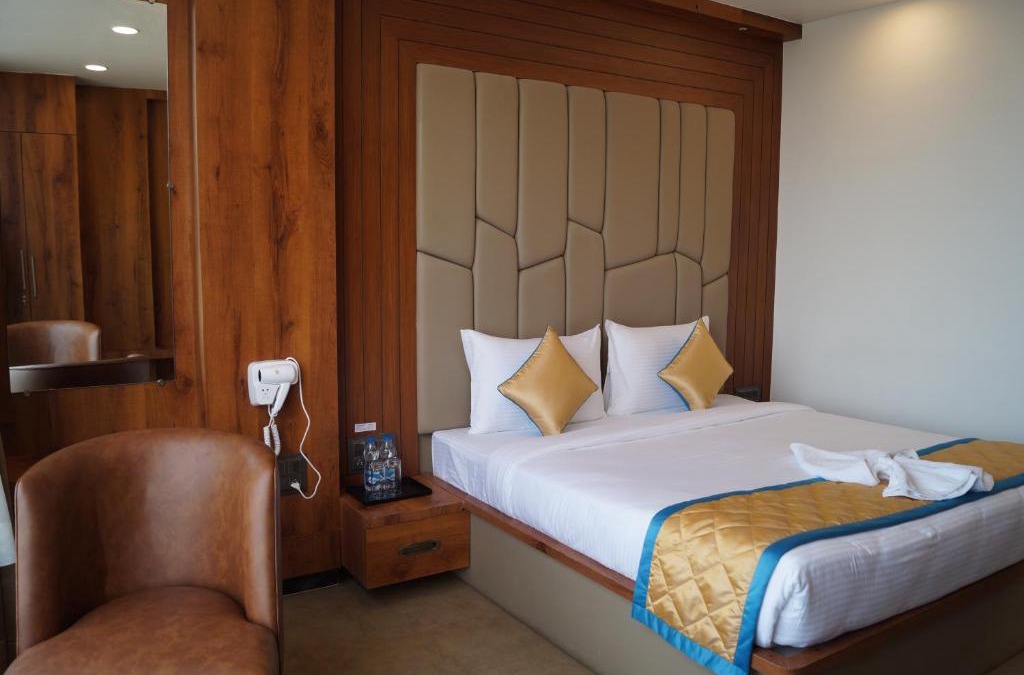 Hassan Hotel | Hotel Varun Mansion Hassan