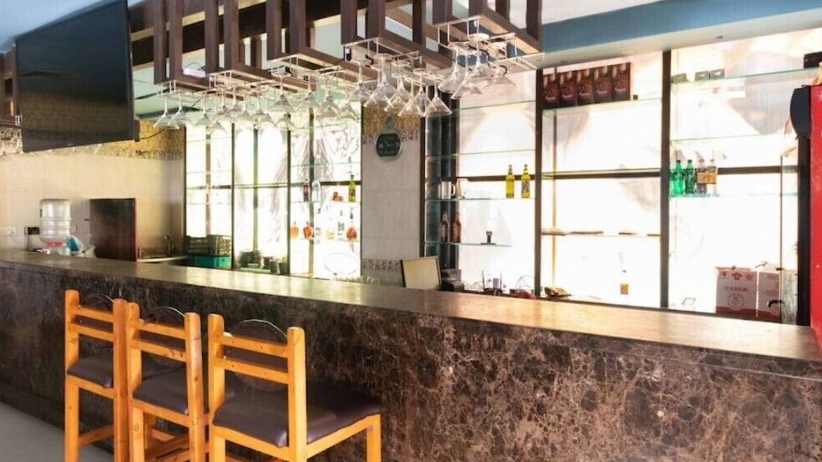 Maraimalai Nagar Hotel | Hotel Vassi Palaze